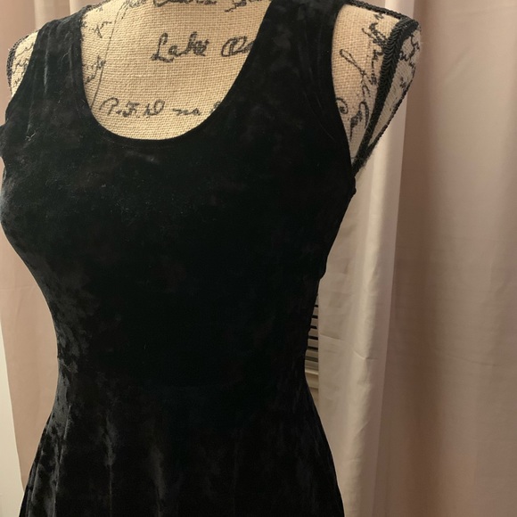 Black velvet skater dress in Size Small - Picture 3 of 3